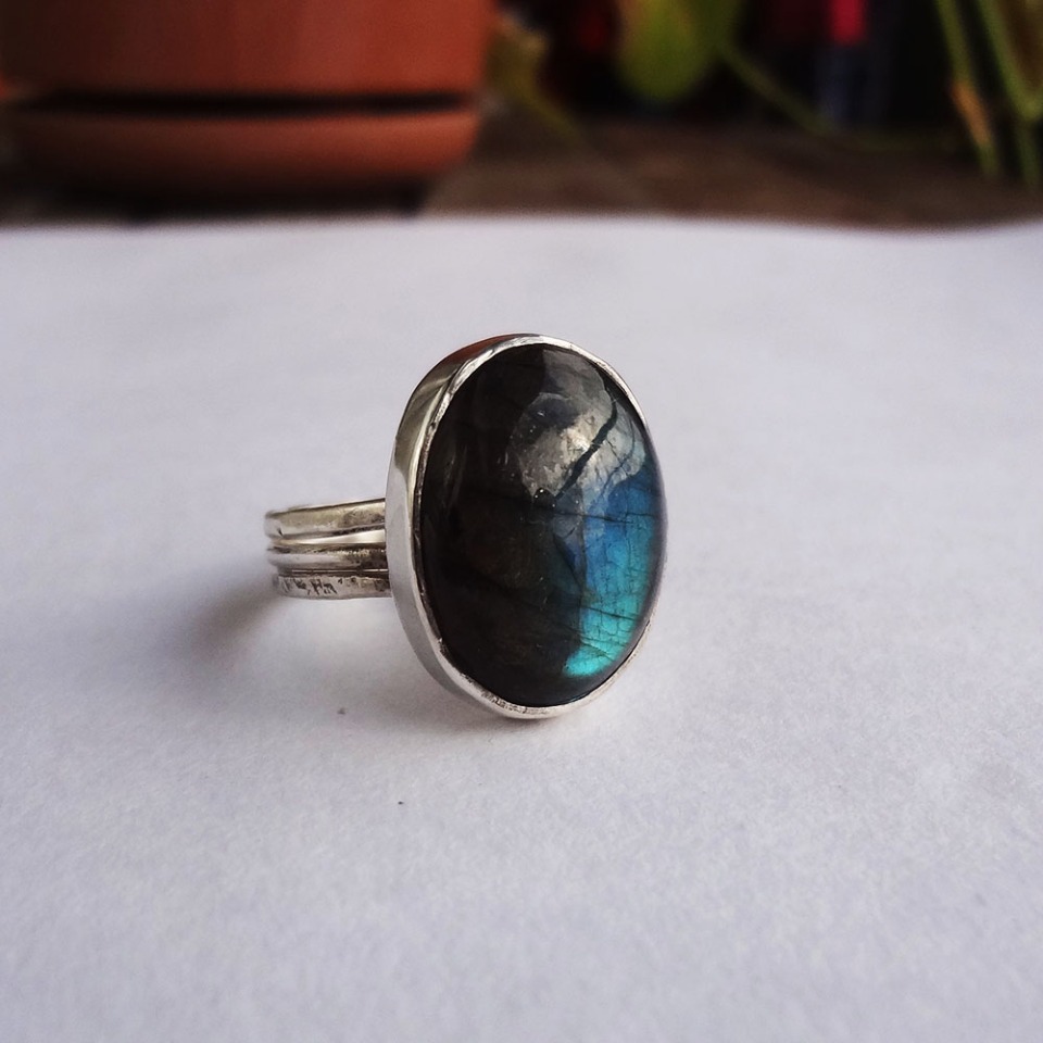 Anillo Labradorita