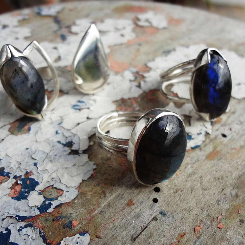 Anillo Labradorita