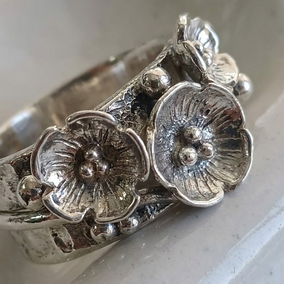 Anillo Sakura